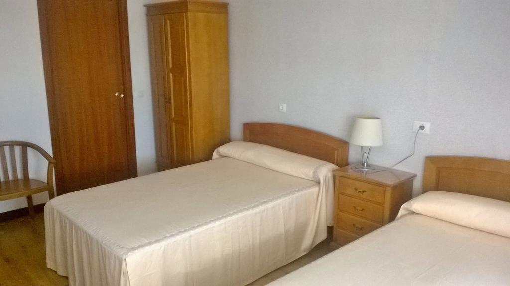 Hostal El Cairo Ferrol Buitenkant foto