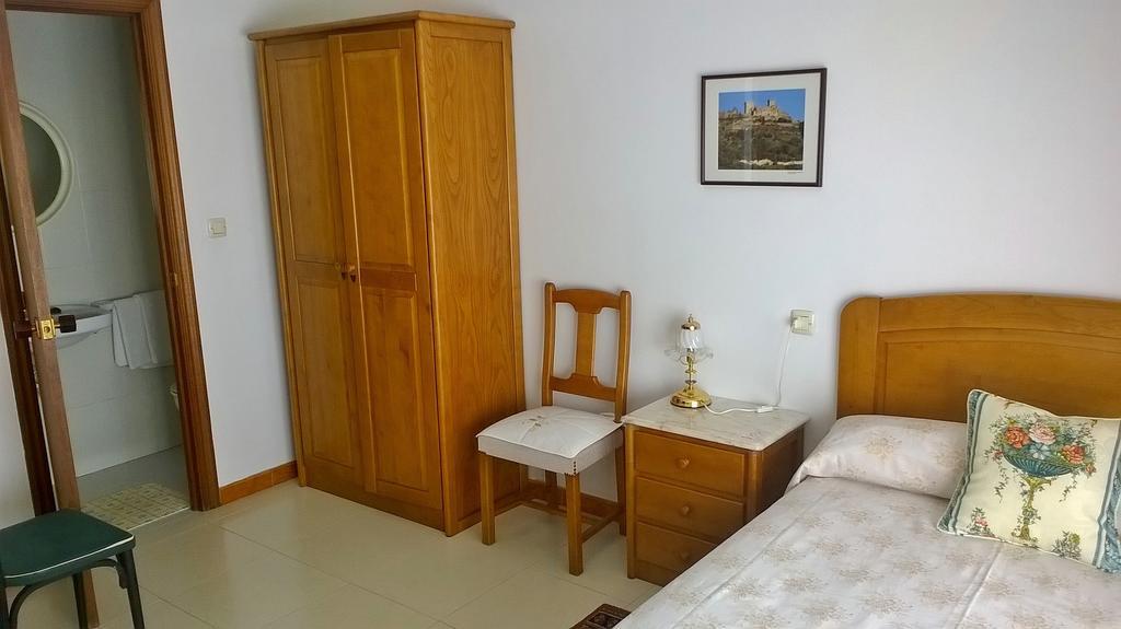 Hostal El Cairo Ferrol Buitenkant foto
