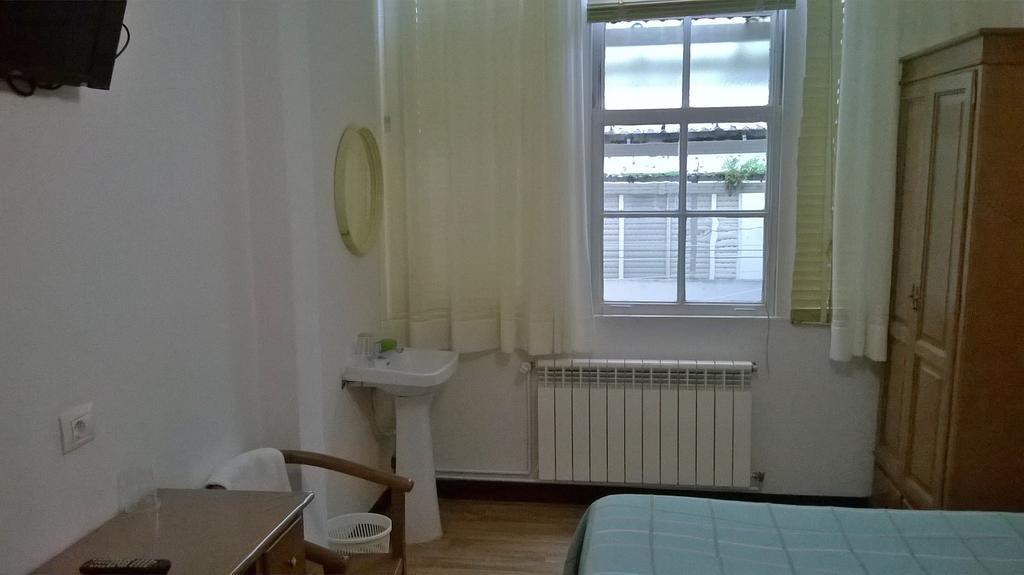 Hostal El Cairo Ferrol Buitenkant foto